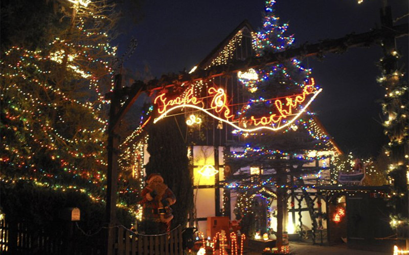 Weihnachtshaus in Tintrup leuchtet wieder