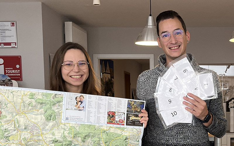 Blomberg Marketing versteckt »Glücksumschläge«