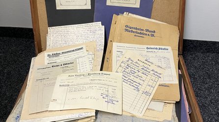 Stadtarchiv präsentiert historische Schätze