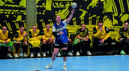 Knappe Niederlage zum Finalauftakt