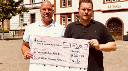 OWL-Sportstudio bringt 7.300 Euro für die Bürgerstiftung