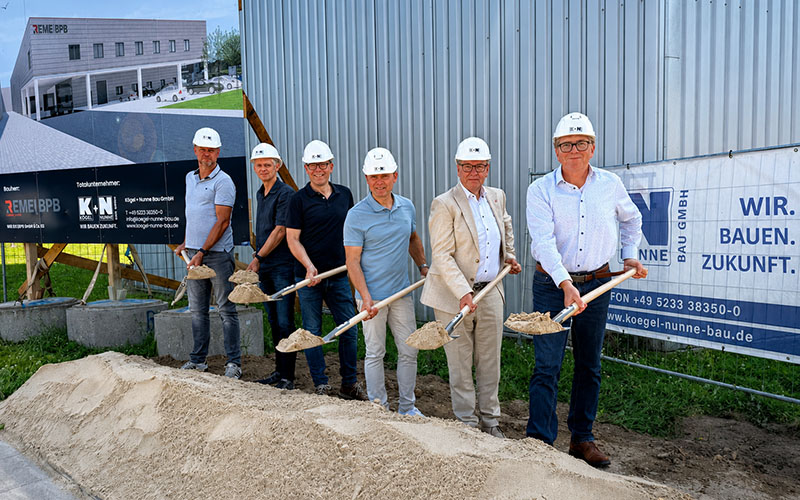 Spatenstich für Neubau der REMEI & BPB im Industriegebiet
